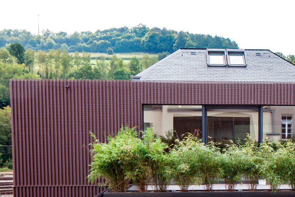 Jonas_rainbow_red4 Jonas Architectes